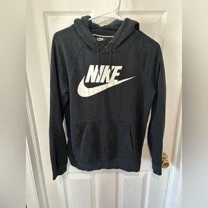 Nike Women's Sportswear Essential Pullover Hoodie Black Size S